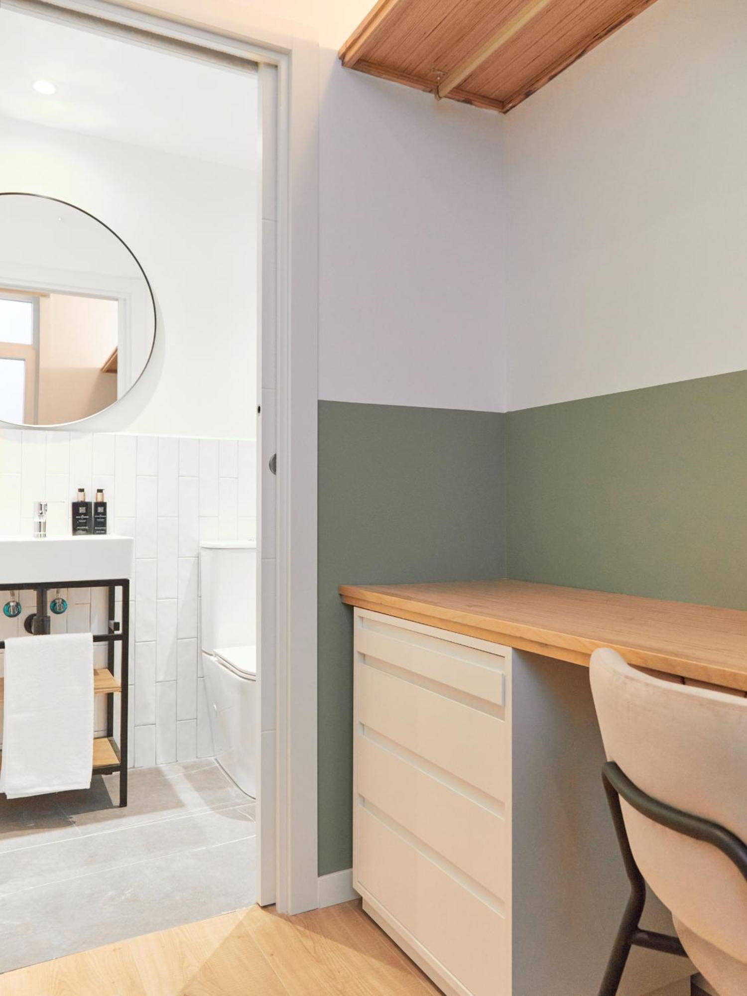 Ola Living Hostal Tetuan Madrid Dış mekan fotoğraf